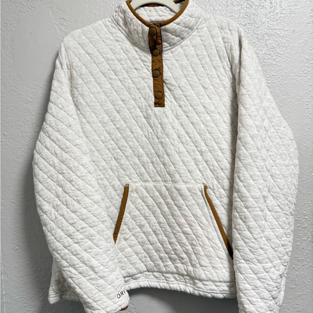 Orvis Cream Quilted sweatshirt size Large